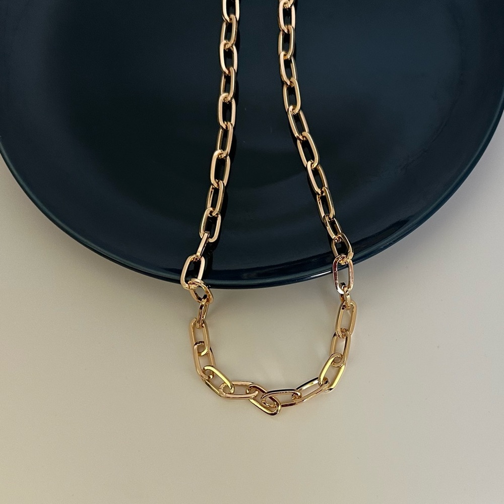 Paperclip Chain Necklace - Picture 2 of 11